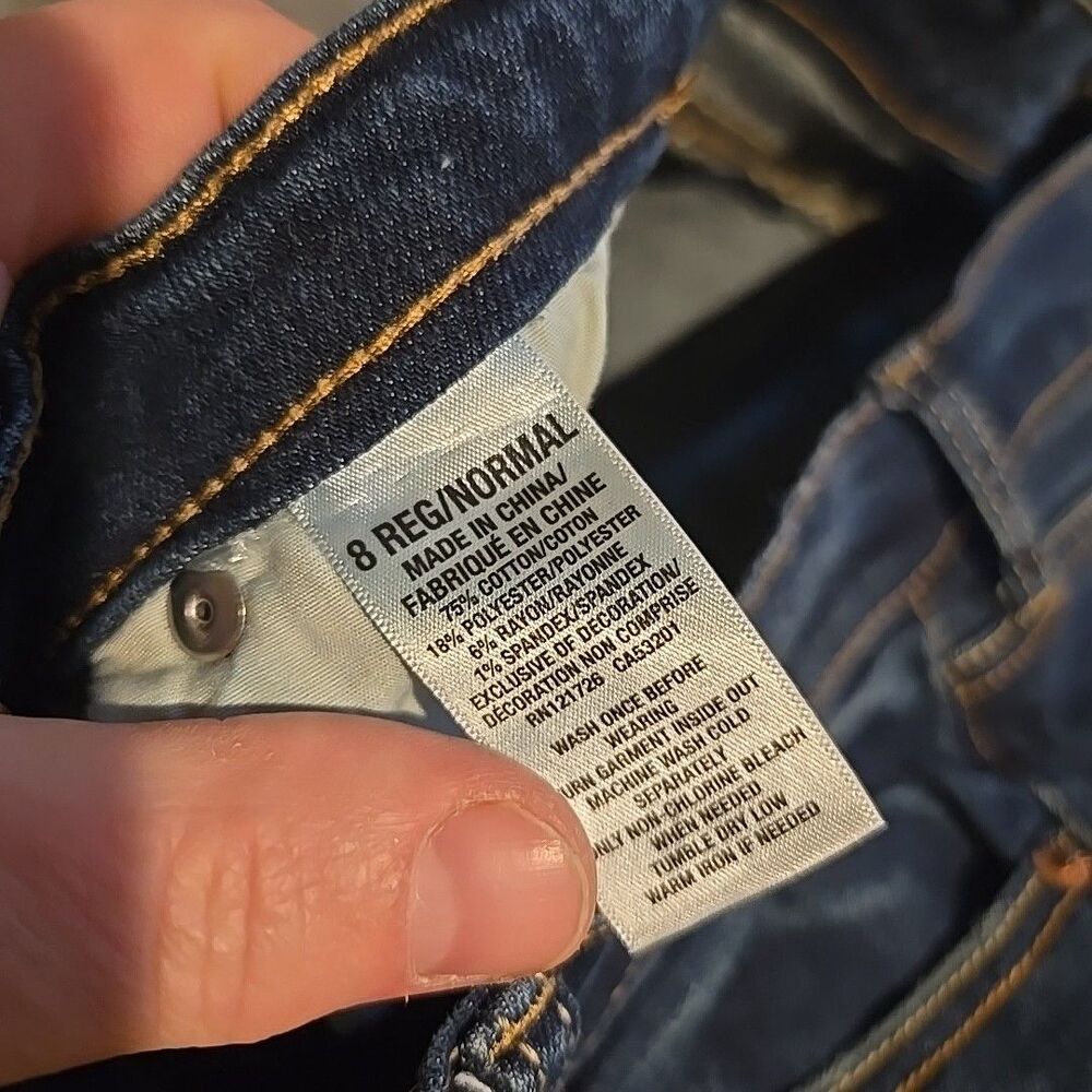 Aeropostale Skinny Denim Jeans Womens Size 8 Blue Distressed Straight - Picture 4 of 10